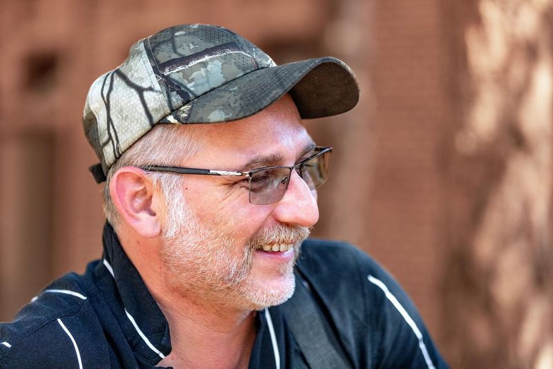 Differences between introverts and extroverts in romance